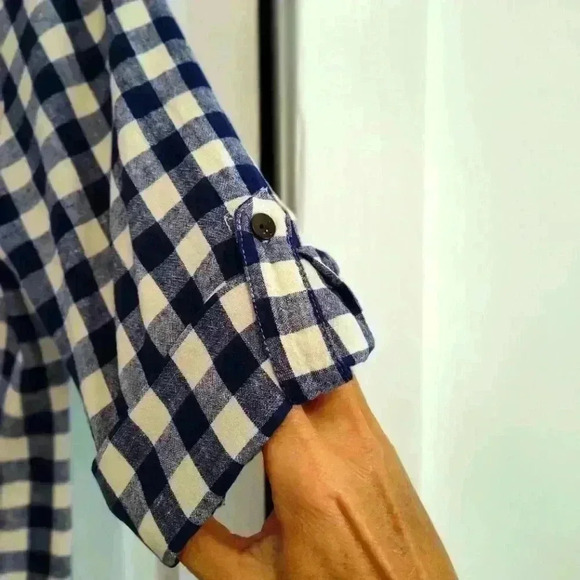 Coral Bay Navy/Cream gingham check button down | 3/4 sleeve | Medium - Picture 3 of 6